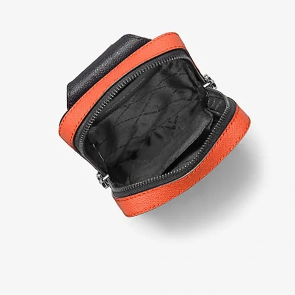 Michael Kors Cooper Medium KORS Logo Sling Pack NWT blue logo/black - Picture 5 of 14